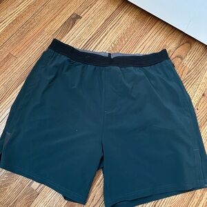 RHONE Men's Dark Gray Athletic Shorts